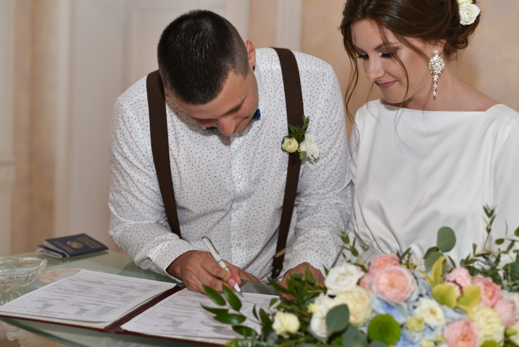 How Long Does It Take to Plan a Wedding Insights and Averages